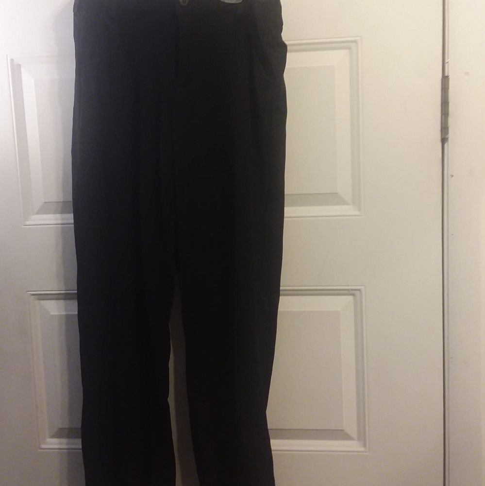 Black trousers